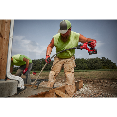 MILWAUKEE M18 FUEL™ Jehlový ponorný vibrátor na beton s kabelem 1,2 m 4933479596