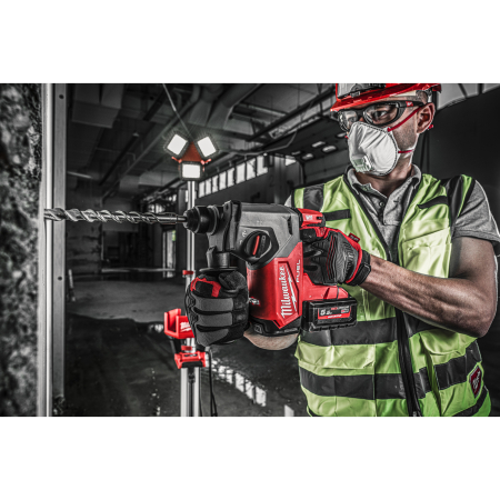 MILWAUKEE M18 FH M18 FUEL™ 4-režimové kladivo 26 mm SDS-PLUS 4933478500