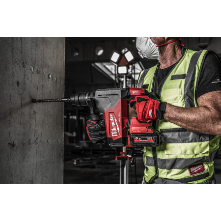 MILWAUKEE M18 ONEFHPX 4-režimové kladivo 32 mm SDS-PLUS FIXTEC 4933478495