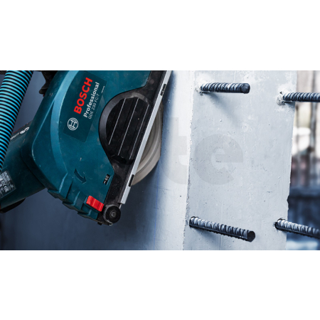 BOSCH Diamantový řezný kotouč EXPERT MultiMaterial 150 × 22,23 × 2,4 × 12 mm 2608900661