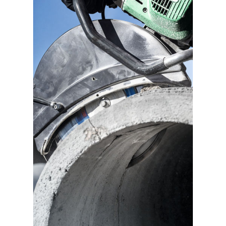 BOSCH Diamantový dělicí kotouč EXPERT MultiMaterial 450 × 25,40 × 3,3 × 12 mm 2608900668