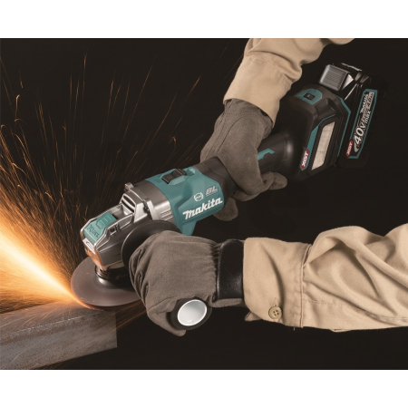 Makita - Aku úhlová bruska s regulací a X-lock 125mm Li-ion XGT 40V, bez aku     Z GA041GZ