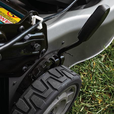 Makita - Aku sekačka s pojezdem 530mm Li-ion LXT 2x18V bez aku   Z DLM532Z