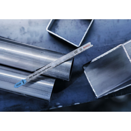 BOSCH Pilový plátek pro přímočaré pily PRO Metal Pipes and Profiles T321BF, 132 mm, 25 ks 2608655127