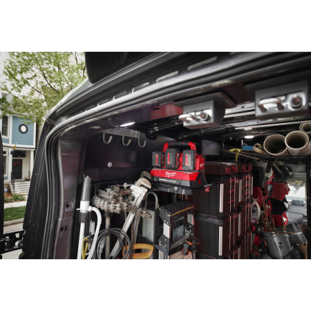 MILWAUKEE M18 PC6 šestiportová rychlonabíječka pro packout 4932480162