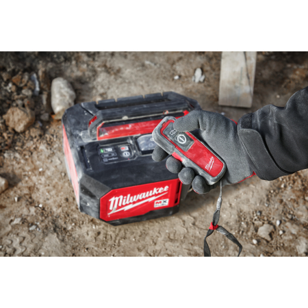 MILWAUKEE MX FUEL™ kufříkový ponorný vibrátor do betonu 4933479608