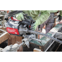 MILWAUKEE MX FUEL™ kufříkový ponorný vibrátor do betonu 4933479608