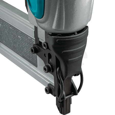 Makita - Pneumatická hřebíkovačka 15-50mm užší ústí AF506