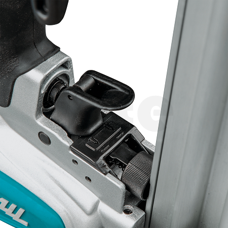 Makita - Pneumatická hřebíkovačka 15-50mm užší ústí AF506