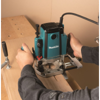 Makita - Vrchní frézka 1650W RP1803FX01