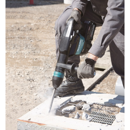 MAKITA Aku bourací kladivo SDSMax s AWS Li-ion XGT 40V/4,0Ah HM001GM201