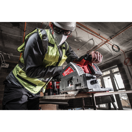 MILWAUKEE M18 FUEL M18FPS55-0P 55 mm ponorná pila na dřevo a plast 4933478777