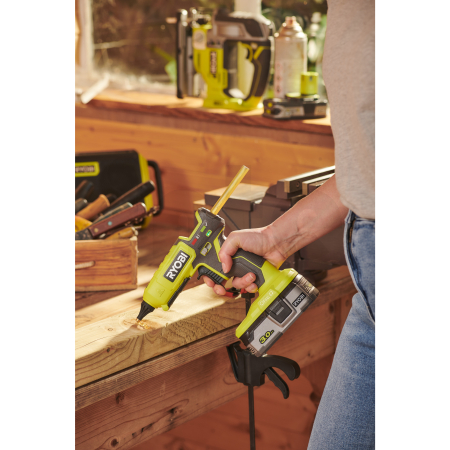 RYOBI RGL18 18V Akumulátorová duální lepící pistole 5133005002