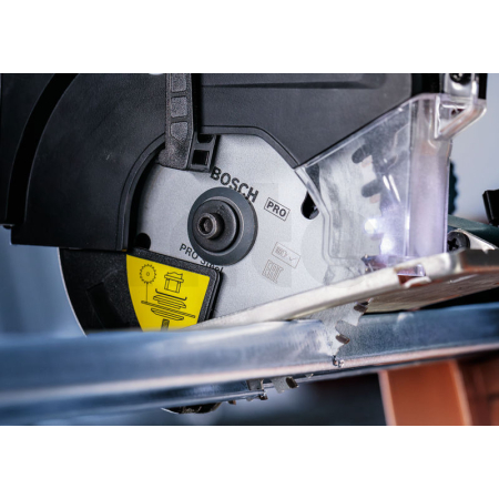 BOSCH Pilový kotouč PRO Steel cordless, 203 × 1,8 × 25,4 mm 2608846859