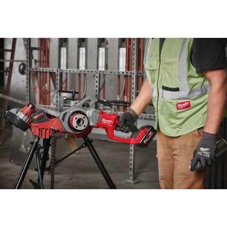 MILWAUKEE M18 FPT114-802CA FUEL 1 1/4˝ závitořez s technologií ONE-KEY 4933479421