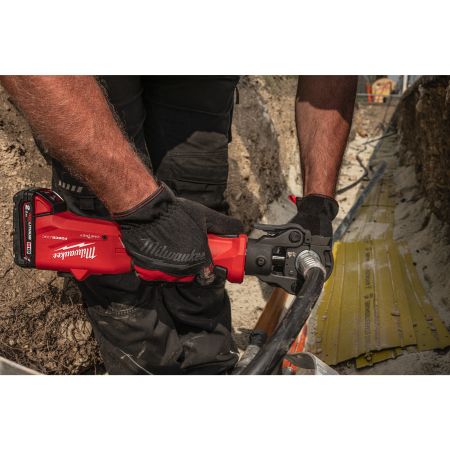 MILWAUKEE M18™ FORCE LOGIC™ Hydraulické krimpovací kleště na kabely 60 kN 4933479684