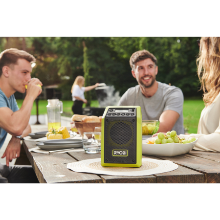 RYOBI RR18 18V Akumulátorové rádio s Bluetooth 5133005598