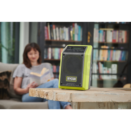 RYOBI RR18 18V Akumulátorové rádio s Bluetooth 5133005598