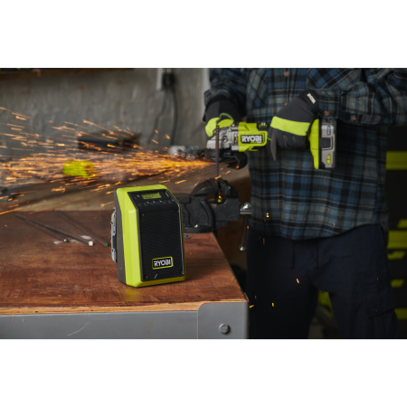 RYOBI RR18 18V Akumulátorové rádio s Bluetooth 5133005598