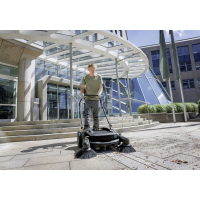 Zametací stroj KÄRCHER KM 70/20 C 2SB Go!Further 1.517-123.0