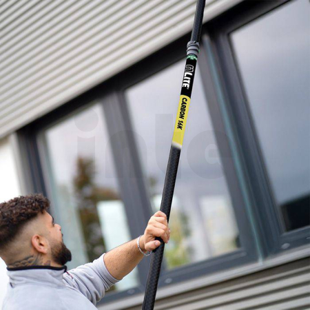 UNGER - nLITE karbon 16K teleskopická tyč, 7 dílů, 10 m, C100T