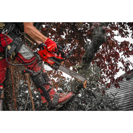 MILWAUKEE M18 FTHCHS30-0 řetězová pila s horní rukojetí 30 cm 4933479586