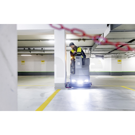 Podlahový mycí stroj KÄRCHER B 150 R Bp Pack 240Ah Wet, DOSE, SSD, Rins + D90 1.246-168.0