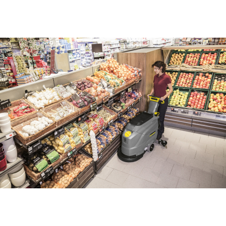 Podlahový mycí stroj KÄRCHER BD 43/25 C Classic Bp Pack 80Ah Li 1.515-408.0