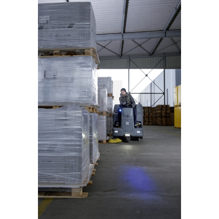 Zametací stroj s odsáváním KÄRCHER KM 100/120 R Bp Pack 2SB 1.280-175.0