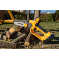 STIGA Akumulátorová prořezávací pila s nůžky PR 100e Kit 271432101/ST1