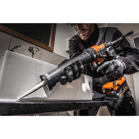 RYOBI BKP 18C2 18V Vytlačovací pistole s 310ml zásobníkem 4935478634