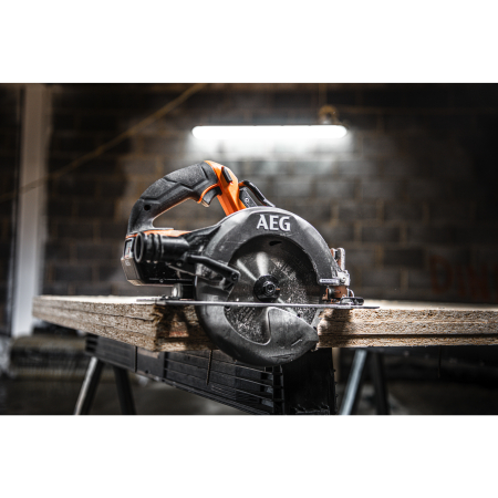 RYOBI BKS 18BL2 18V Bezuhlíková okružní pila 190mm 4935479661