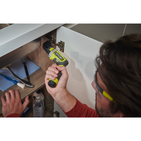 RYOBI RSD4-120TA2 4V Akumulátorový šroubovák se dvěma nástavci USB Lithium (1 x 2,0Ah) 5133006211
