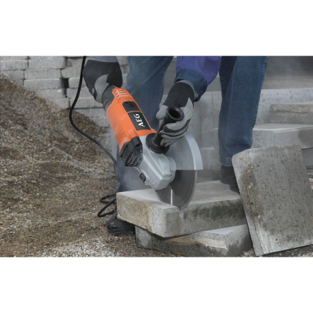RYOBI WS 22-230 Velká 230mm úhlová bruska 4935431730