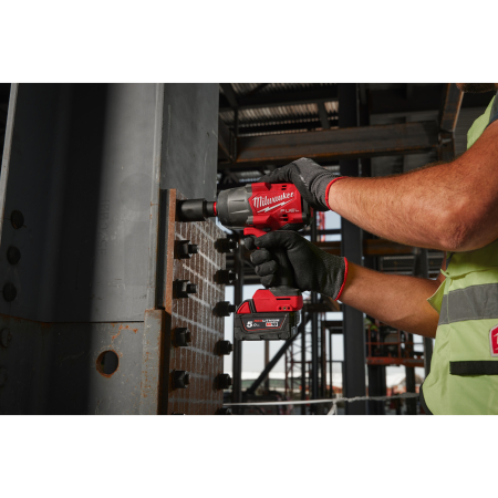 MILWAUKEE M18 FHIW2F12-502X ½″ rázový utahovák s vysokým krouticím momentem a aretačním čepem 4933492783