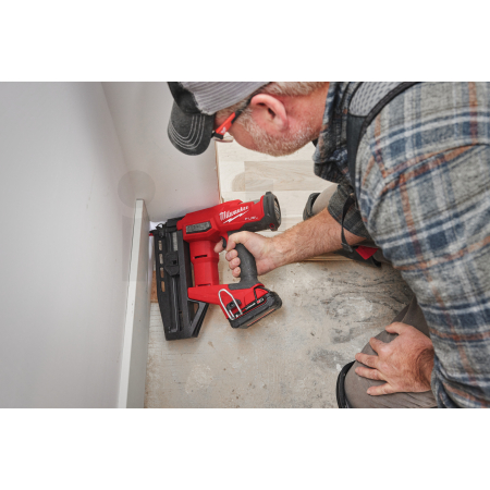 MILWAUKEE M18 FN16GS-0X přímá hřebíkovačka 16 GA 4933493353
