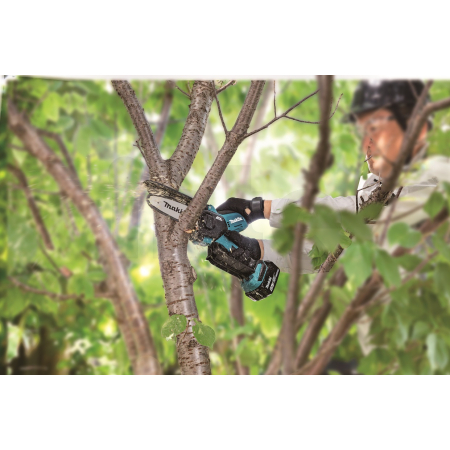 Makita - Aku prořezávací pila 150 mm Li-ion LXT 18V/1x3,0 Ah DUC150SF01