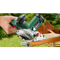 BOSCH Akumulátorová okružní pila UniversalCirc 12 06033C7003