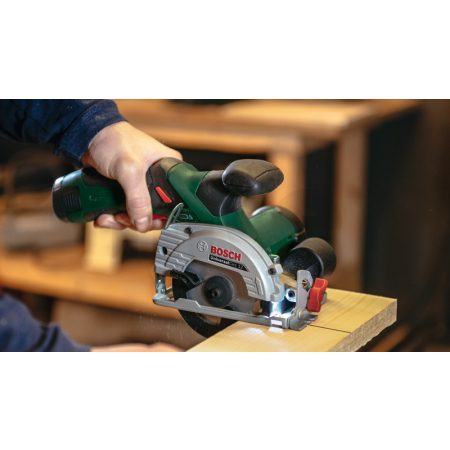BOSCH Akumulátorová okružní pila UniversalCirc 12 06033C7003