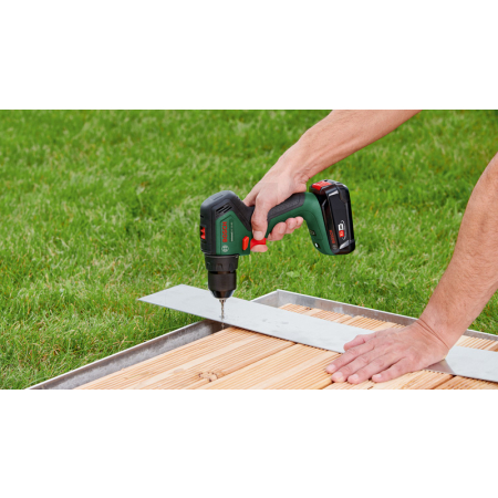 BOSCH Akumulátorový vrtací šroubovák UniversalDrill 18V-60 06039D7000