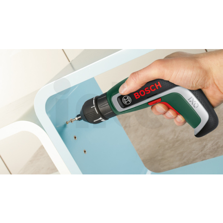 BOSCH Akumulátorový šroubovák IXO 7 06039E0020