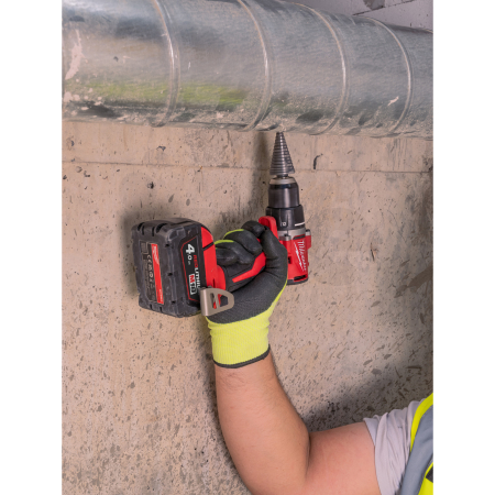 MILWAUKEE M18 BLDDRC-402C kompaktní bezuhlíkový vrtací šroubovák 4933492834