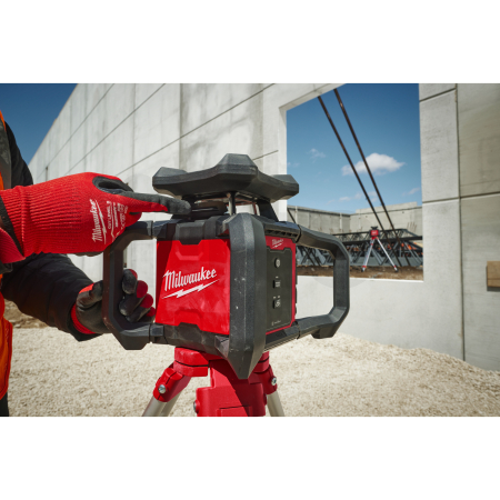 MILWAUKEE M18™ horizontální rotační laser 600 m s ONE-KEY™ 4933493191