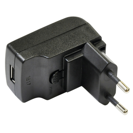 Makita adaptér napájecí AC230V ADP07 5V pro DF001 198363-7