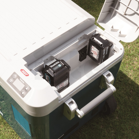 Makita - Aku termobox 50l Li-ion Li-ion XGT/LXT,bez aku   Z CW002GZ01