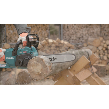 Makita - Aku řetězová pila 300 mm Li-ion XGT 40V,bez aku   Z UC021GZ