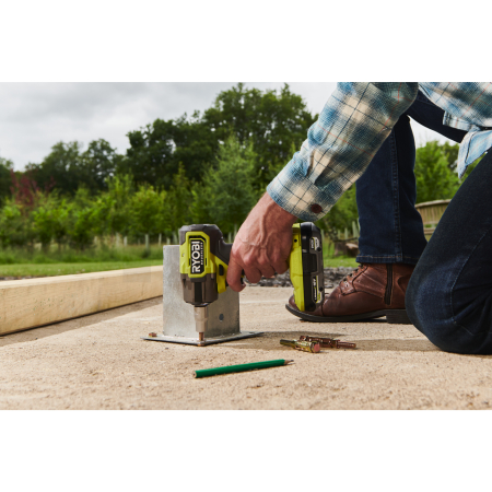 RYOBI RIW18CBL 18V ONE+™ bezuhlíkový kompaktní rázový utahovák 5133006492