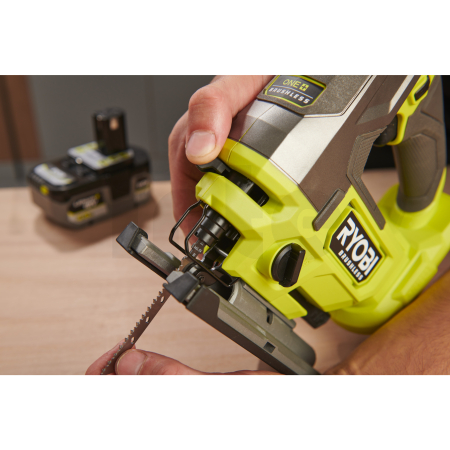 RYOBI RJS18BL 18V ONE+™ bezuhlíková akumulátorová přímočará pila 5133006499